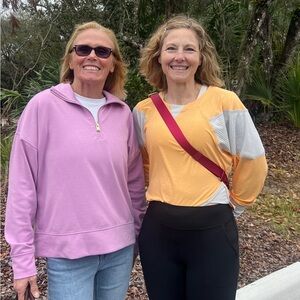 Posh Friends meet! @Jamie_knows & her family were in Florida. So fun meeting her